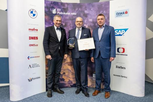 Regionálním vítězem soutěže EY Podnikatel roku 2021 se stal majitel spol. CarTec Group